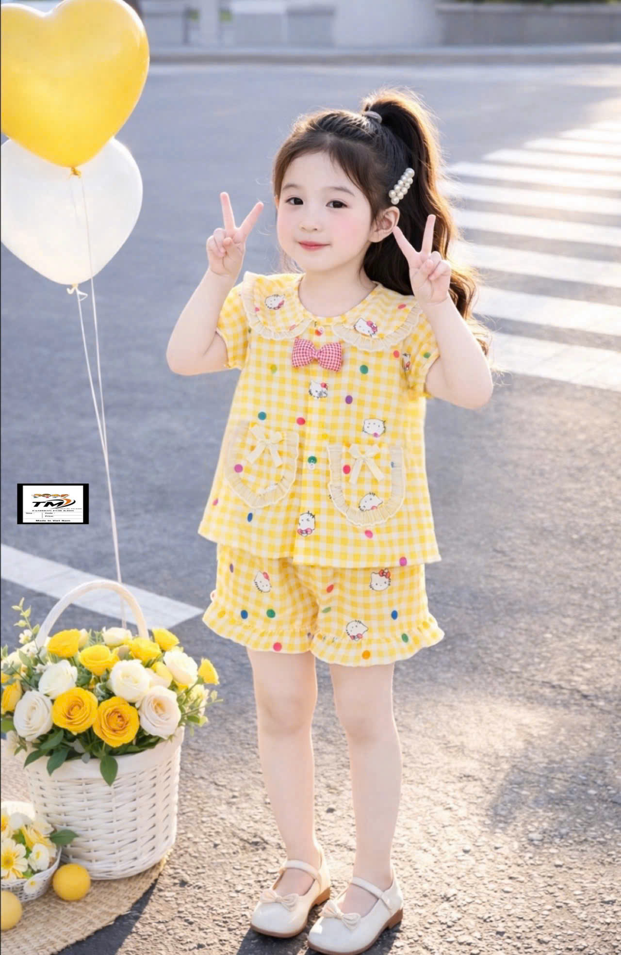 Bộ Pizama kẻ 3 màu HELLO KITTY mùa hè bé gái TM