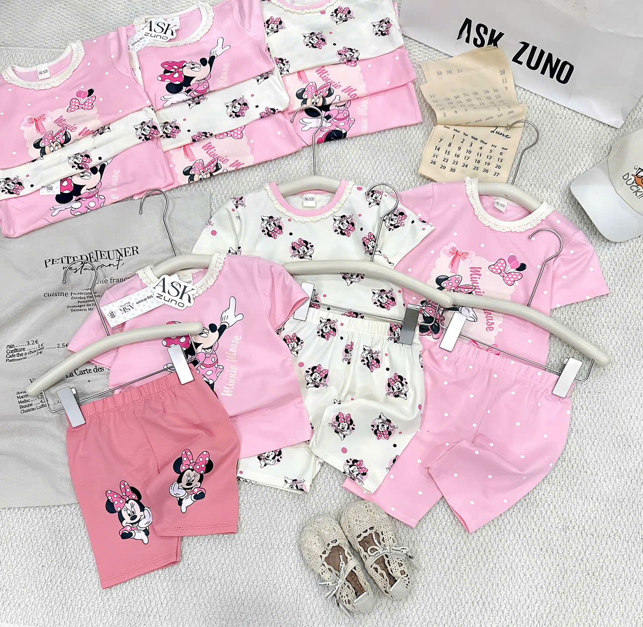 Bộ cotton Minnie cổ ren phối màu VNXK