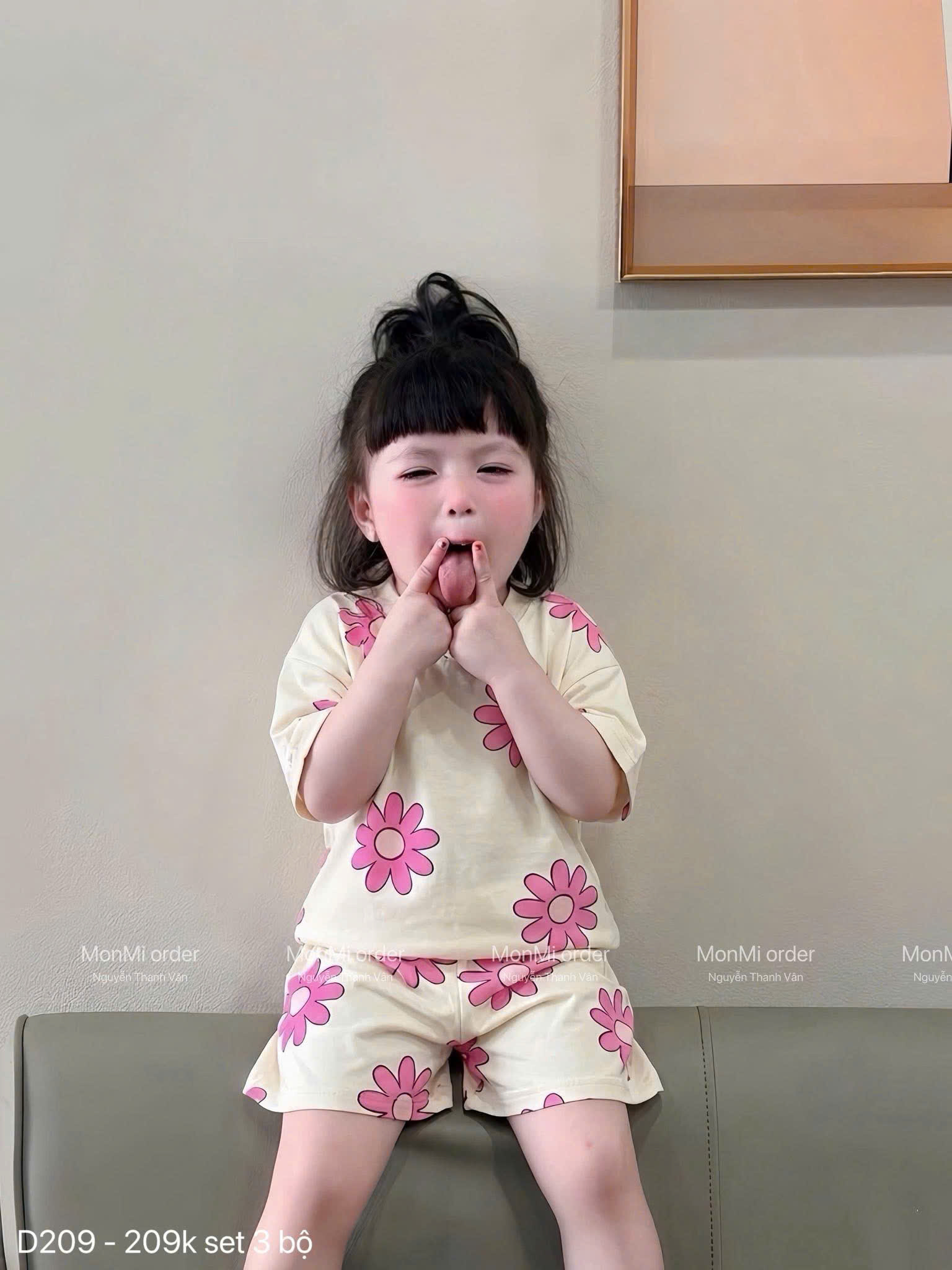 Bộ cotton VNXK bé gái tone hồng họa tiết mềm mát