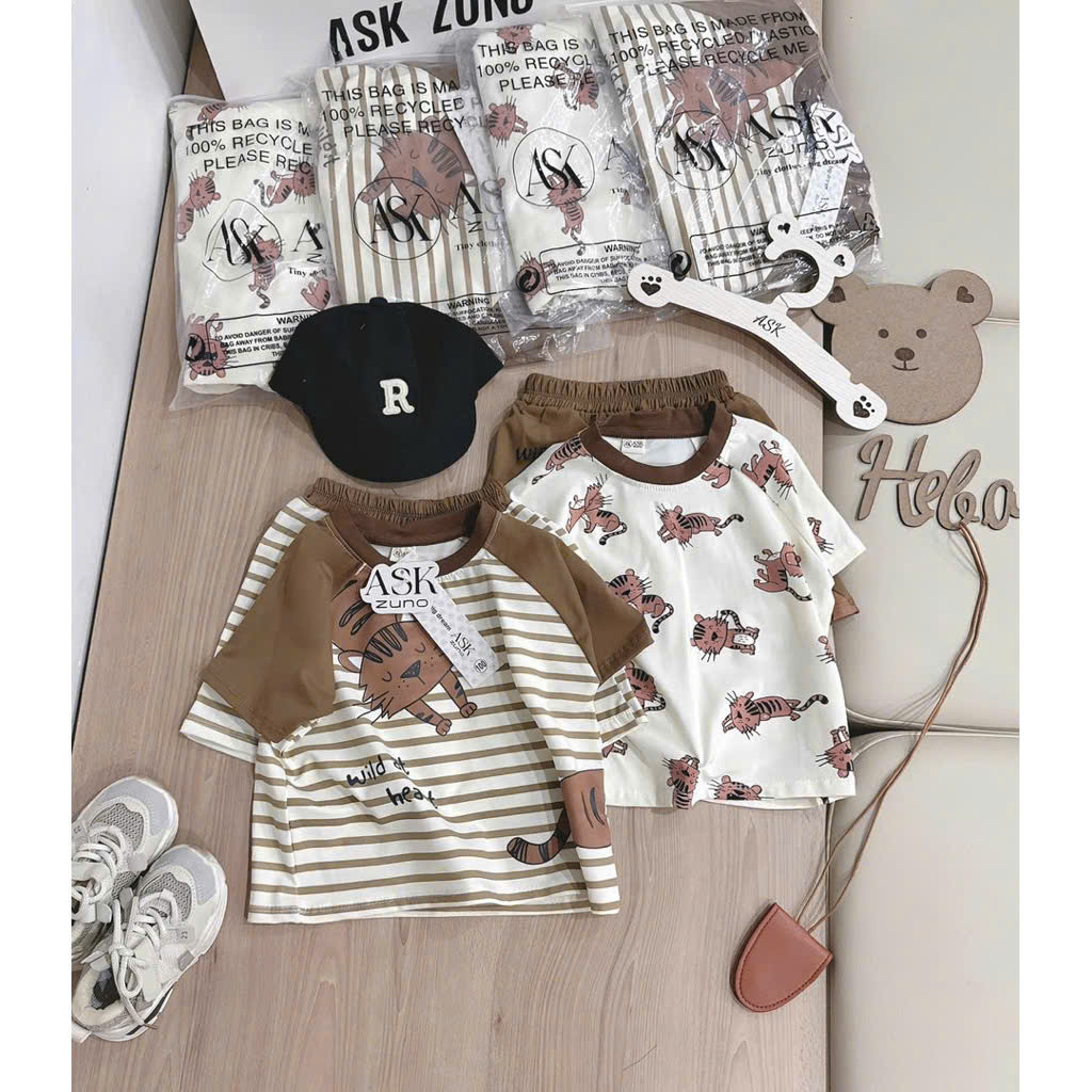 Bộ cotton kẻ in hình bé trai nâu kem mùa hè VNXK