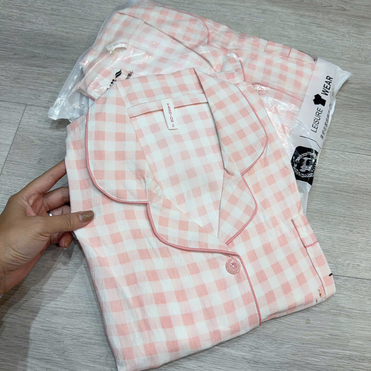 Bộ pizama kẻ caro hồng nữ 40-72kg