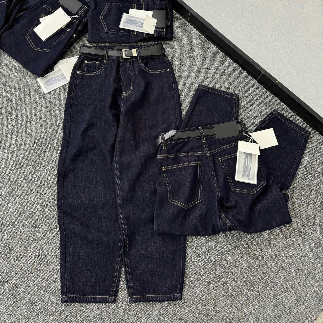 Quần Baggy trơn may chỉ nối QJ52