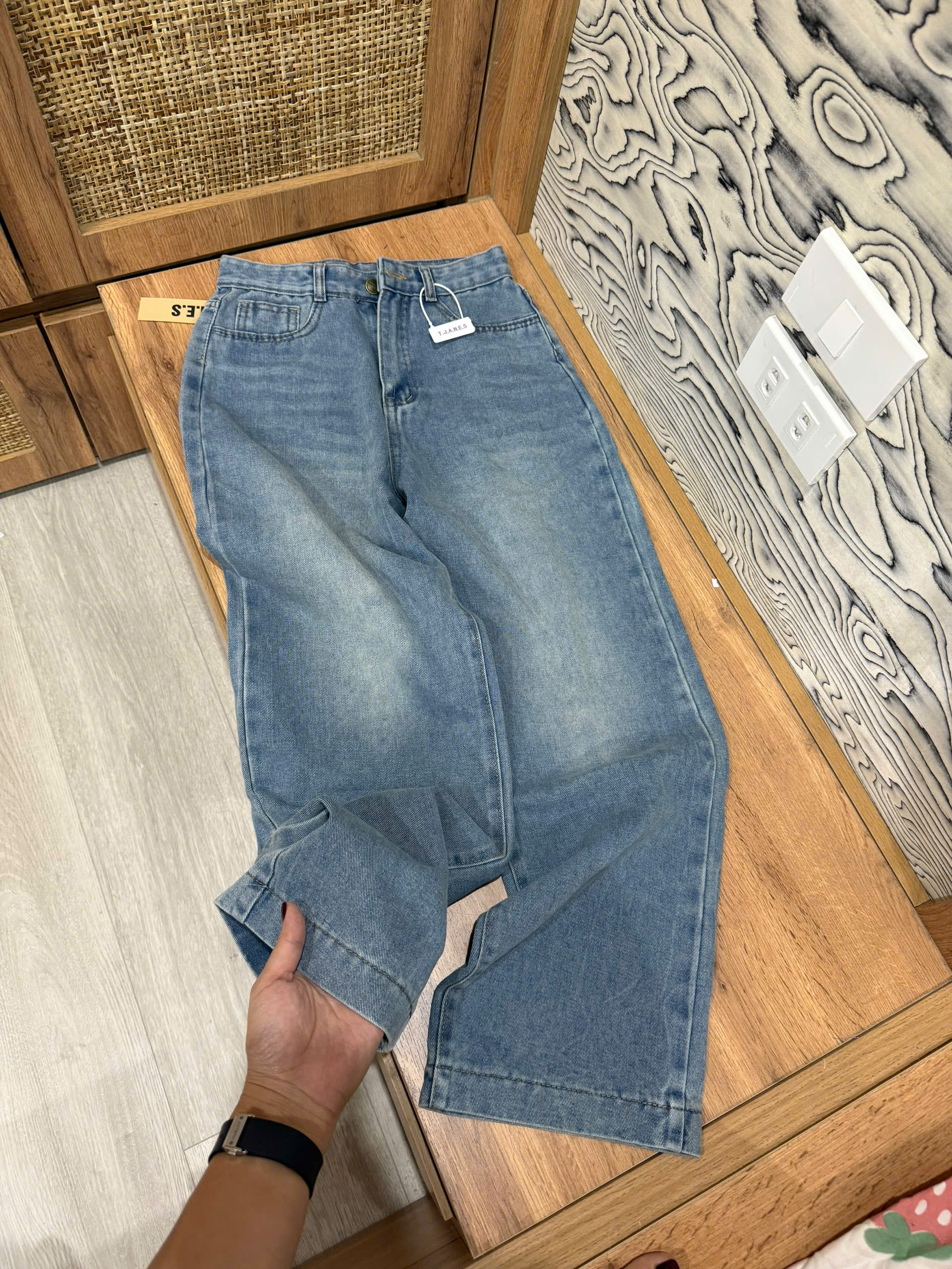 Xả L 56-62kg: Quần Jean ống sớ xanh nữ QJ15