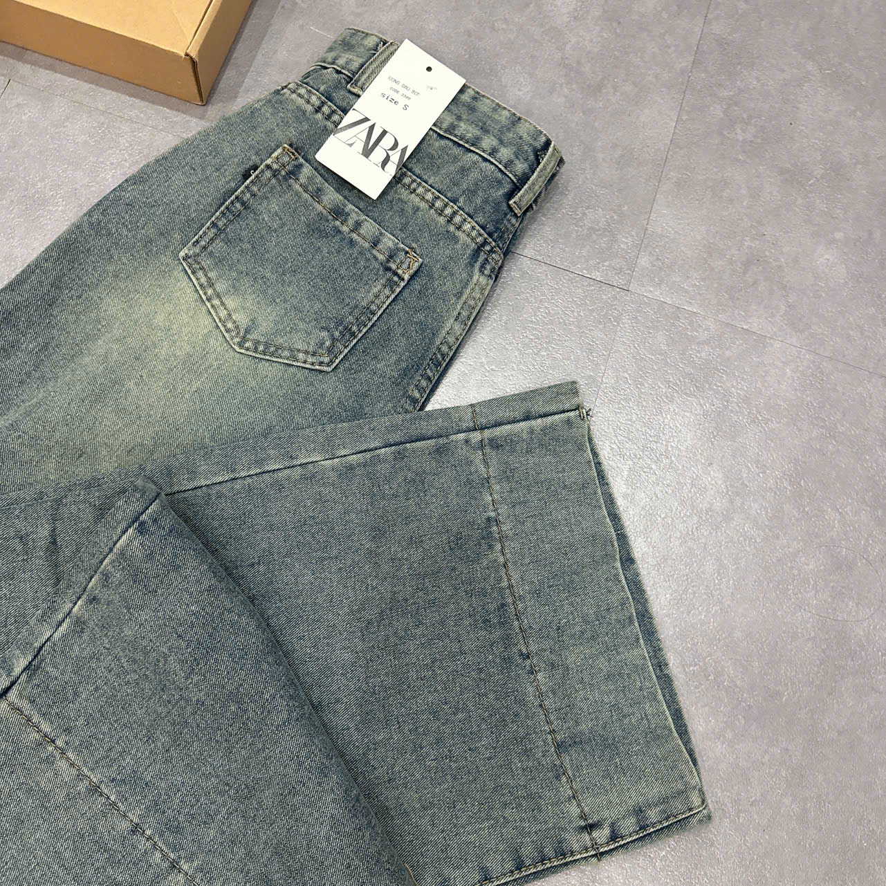 Xả M 47-55kg: Quần jean nữ suống to may chiết ly QJ28