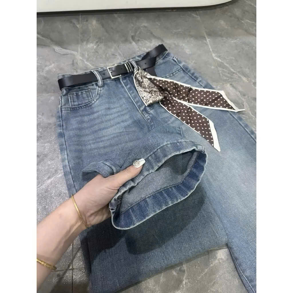 Xả S 40-47kg : Quần jean suông xanh kèm khăn nữ QJ43