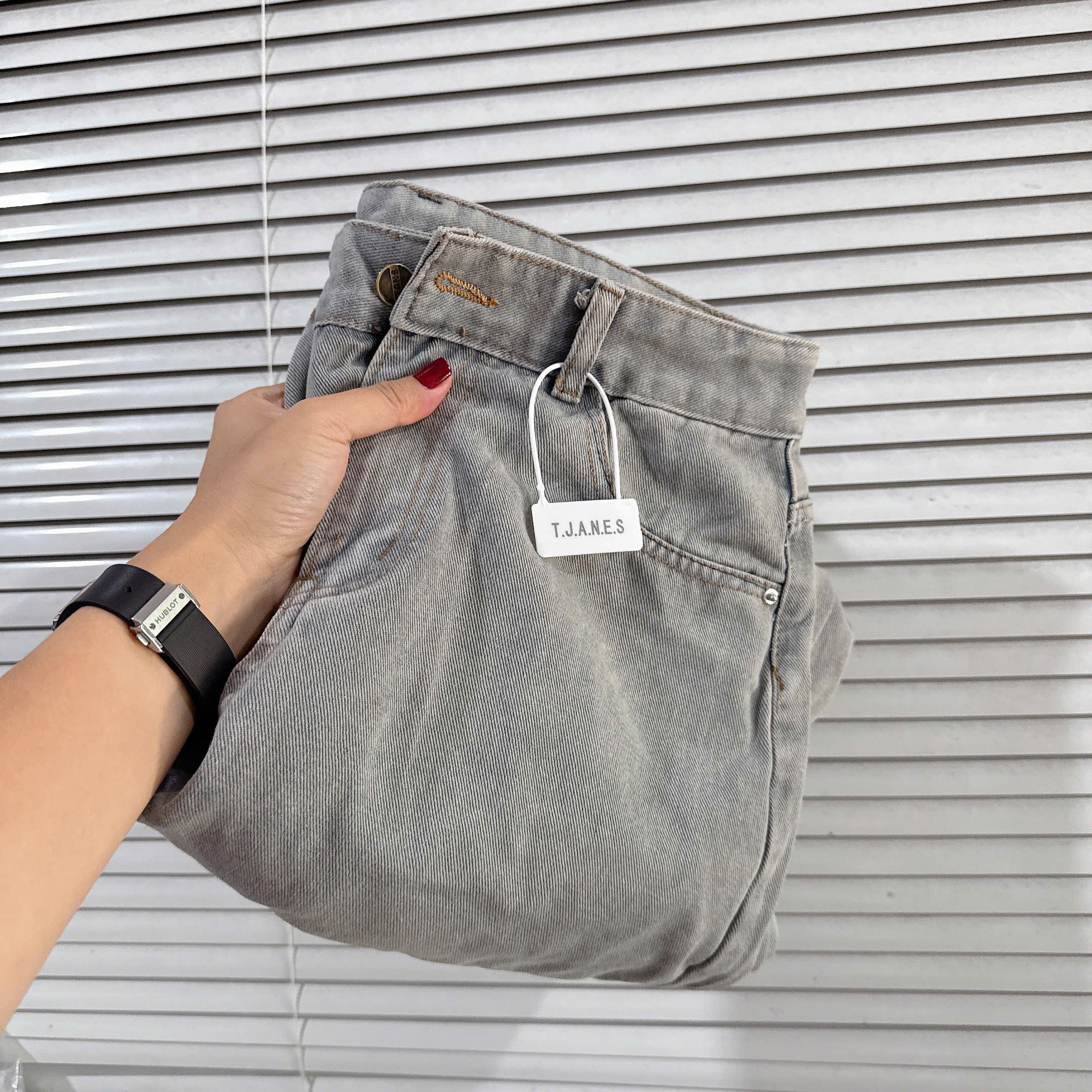 Quần jean tag Miu suông nữ QJ16