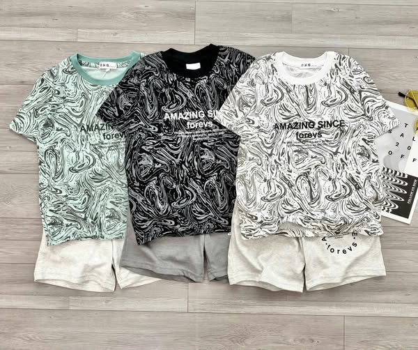 Xả VNXK: Set bộ loang bé trai size nhỡ HT1