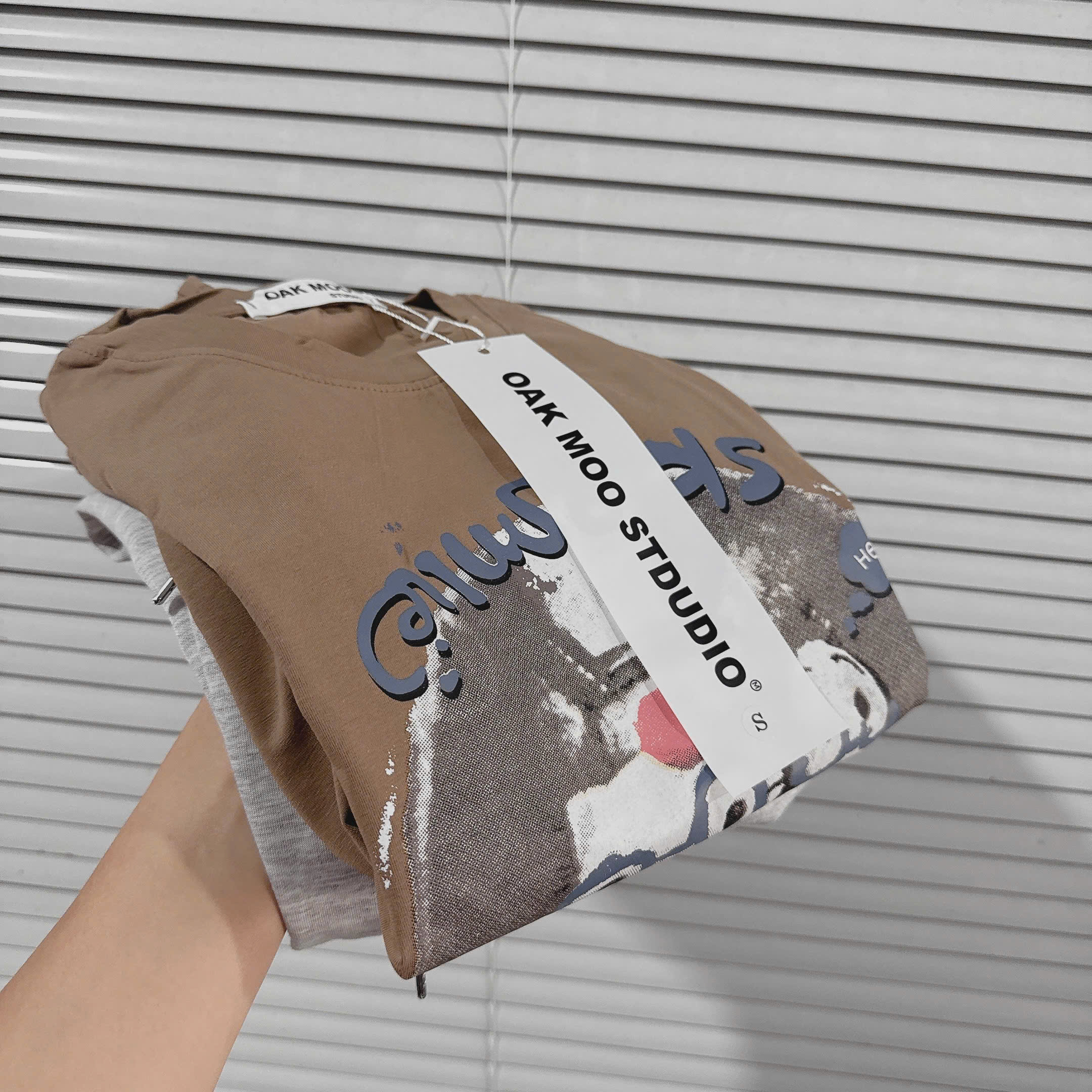 Sét áo cotton nâu chân váy xám nữ BN2