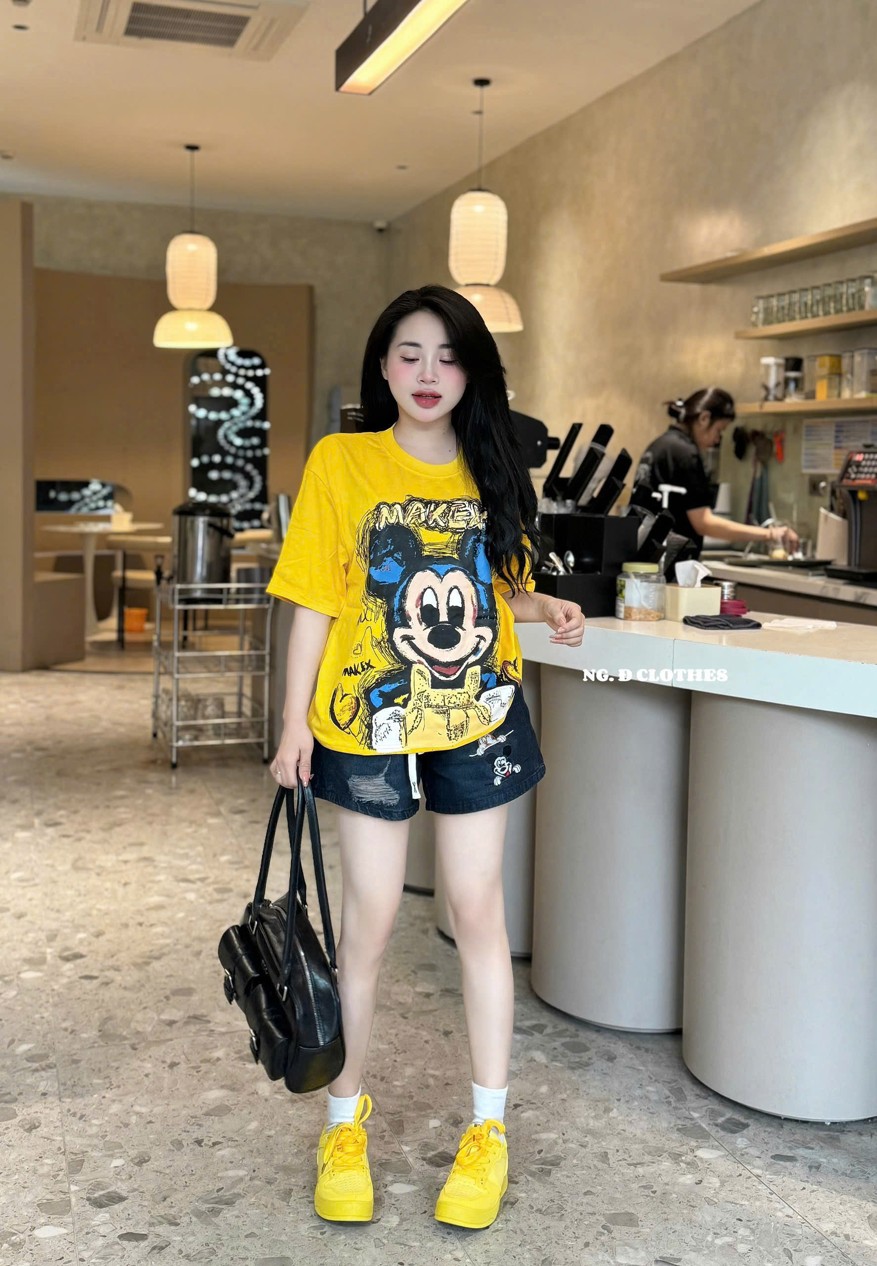 Sét áo cotton vàng in Mickeyy quần đùi jean cạp chun hè nữ B1