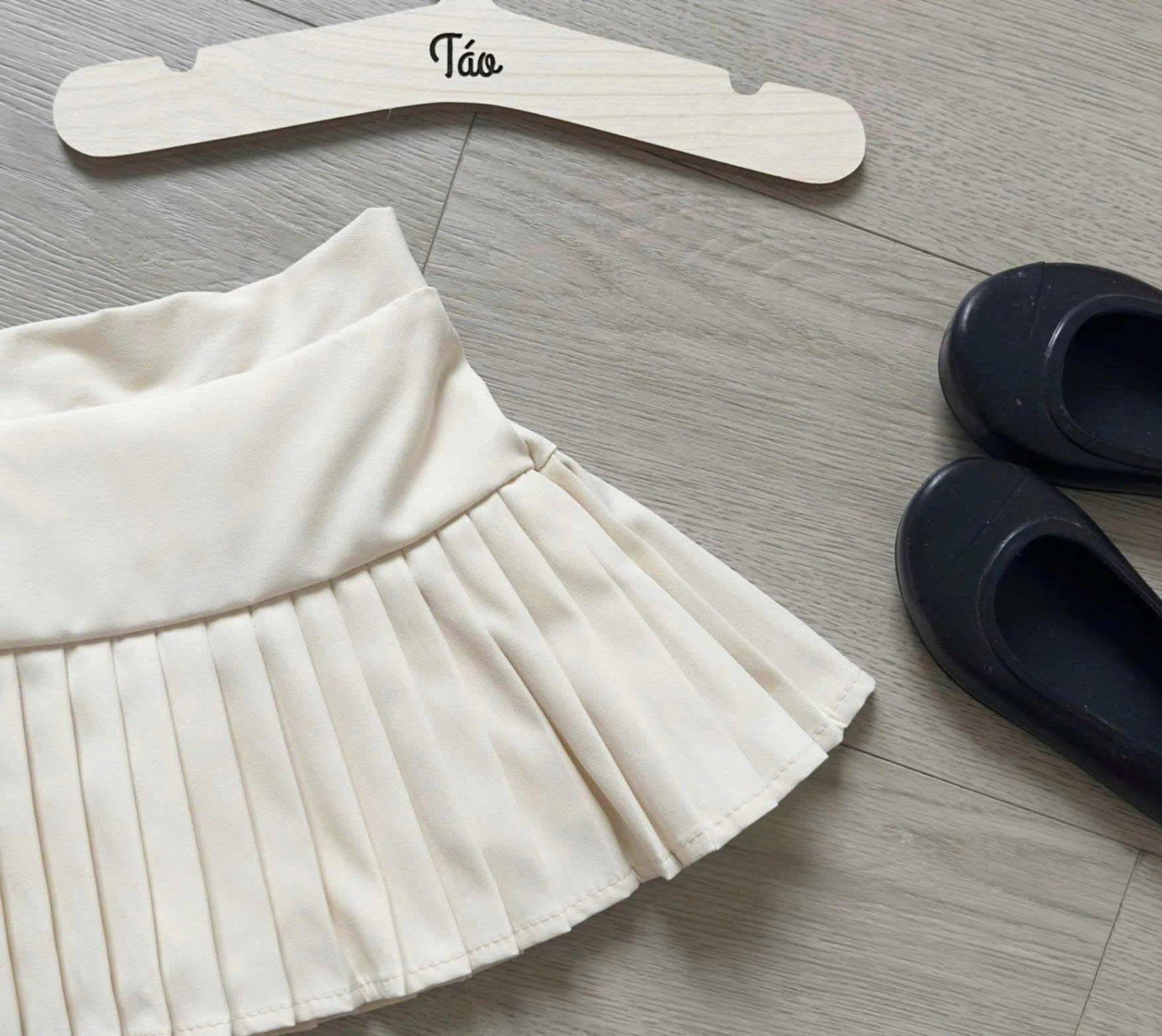 Sét áo hồng chân váy dập ly bé gái