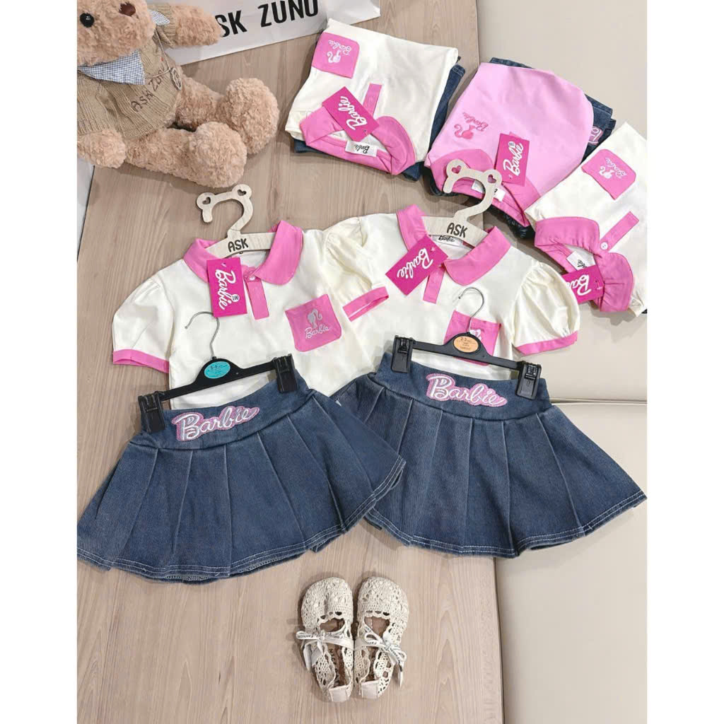 Xả S90 9-11kg: Sét áo polo kem cổ hồng chân váy jean xếp ly HG3