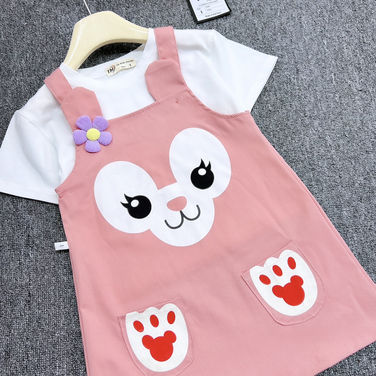 Sét yếm 2 chi tiết hồng mặt cười mùa hè bé gái 10-30kg