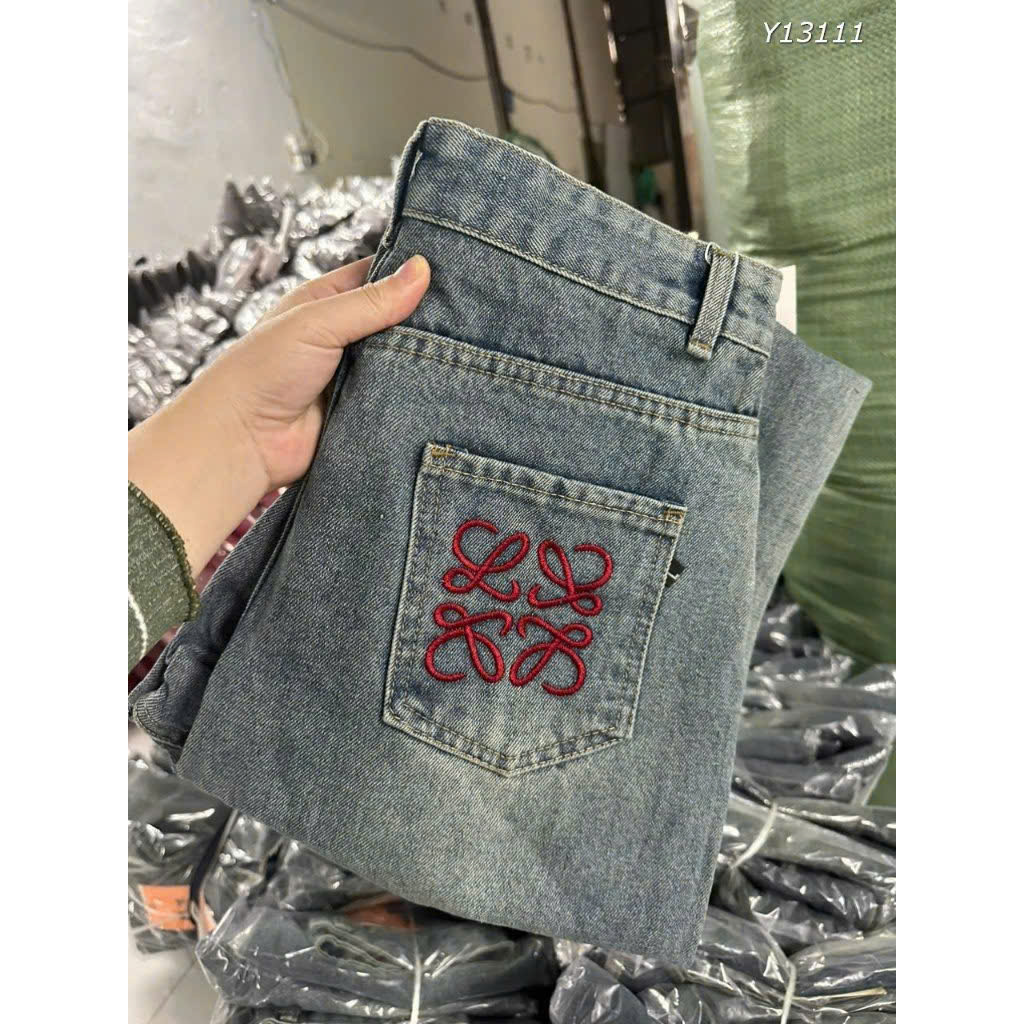 Xả Xl 58-62kg: Quần jean ống suông nữ thêu túi đỏ QJ35