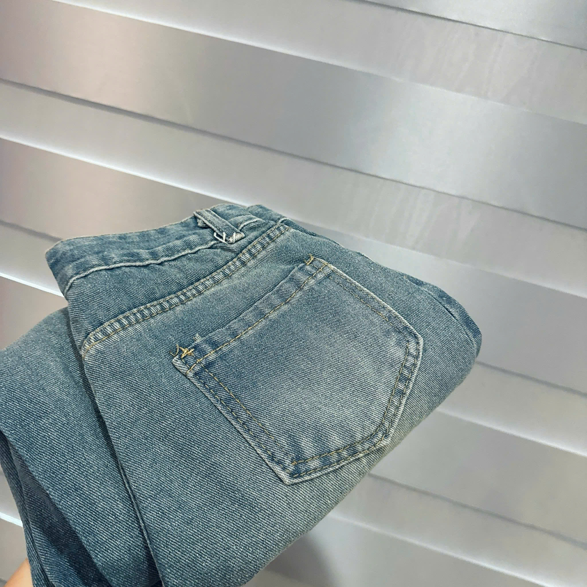 Xả S 40-47kg: Quần jean xanh 2 túi cói QJ31
