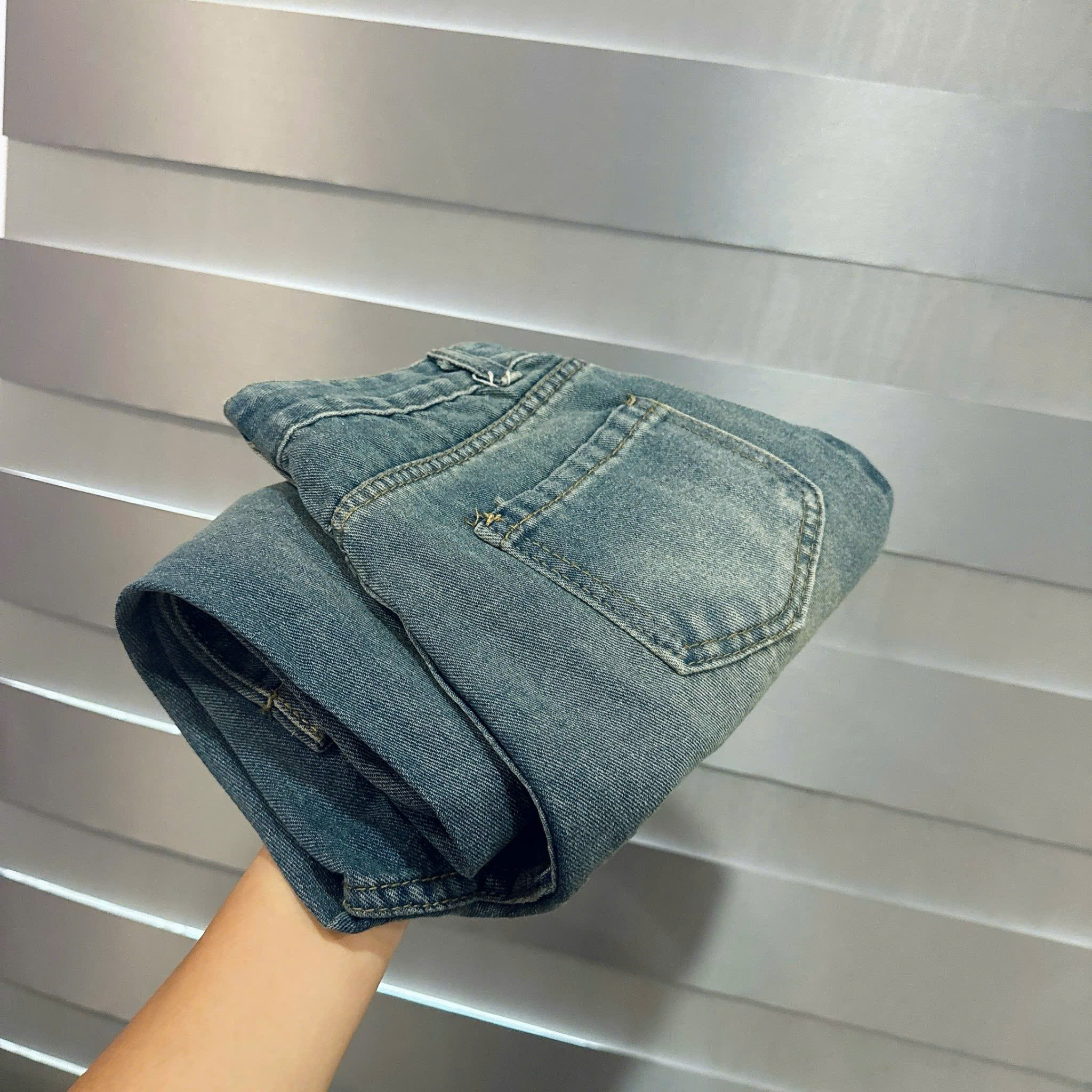 Xả S 40-47kg: Quần jean xanh 2 túi cói QJ31