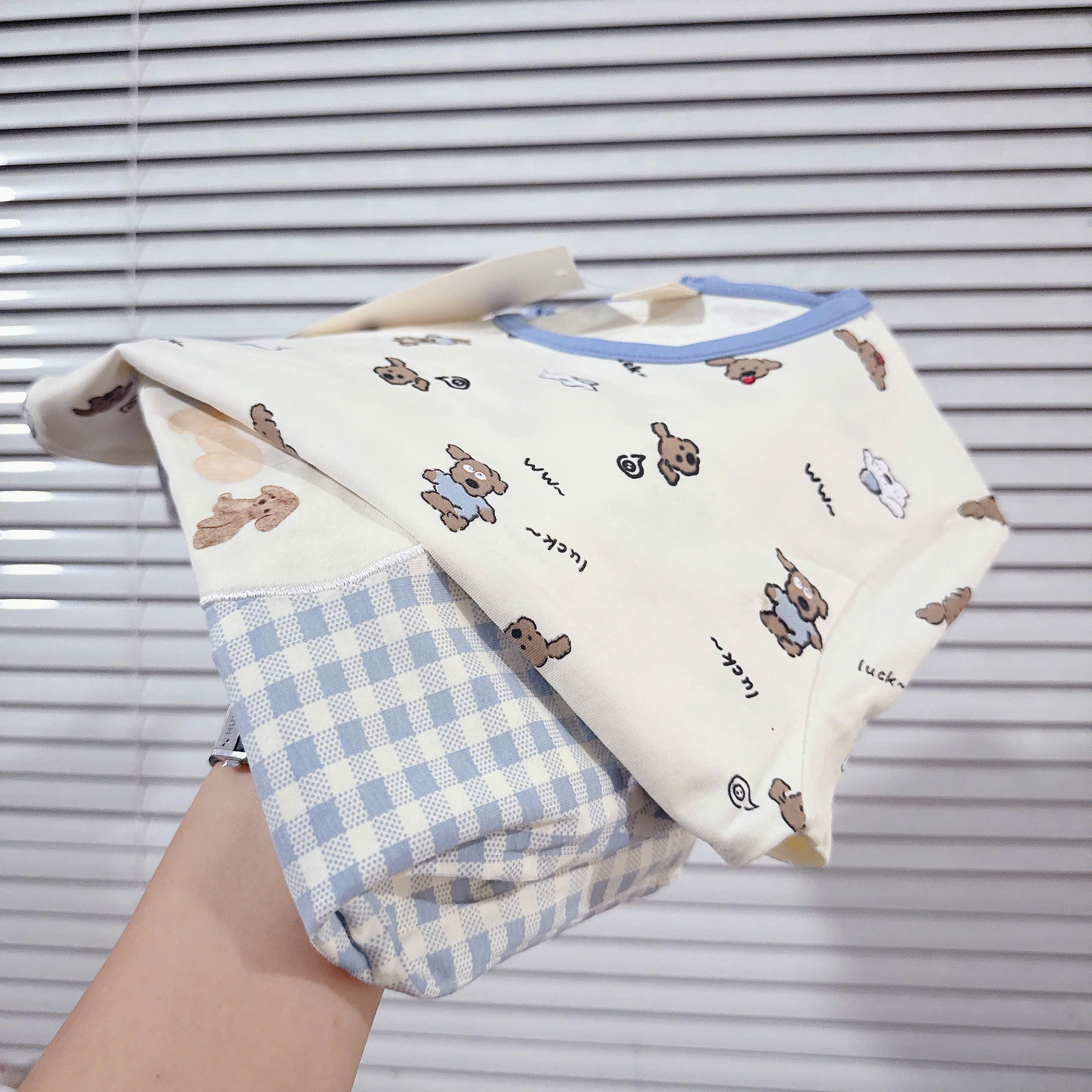 Xả S150 22-25kg: Sét 2 bộ cotton bé trai bé gái VNXK TT1