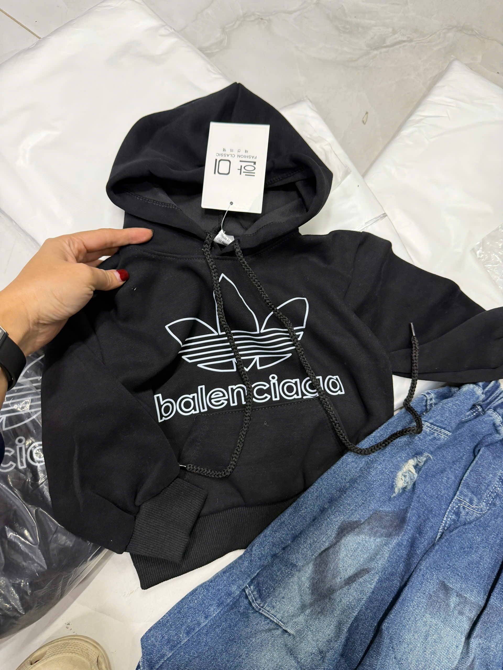 Xả S150 22-25kg: Sét áo hoddie quần jean bé trai VNXK TT1