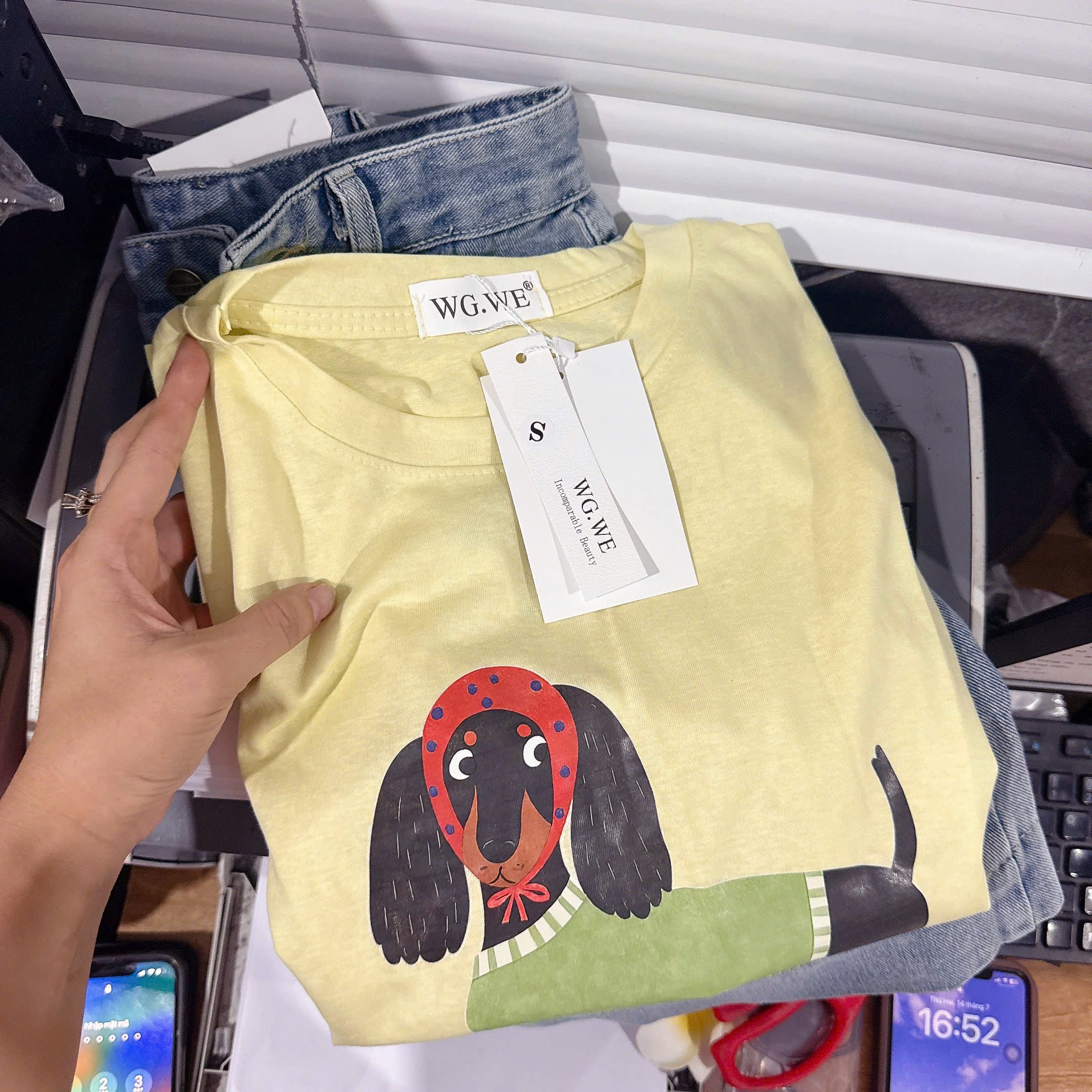 Sét áo cotton vàng quần jean ngố nữ BN2