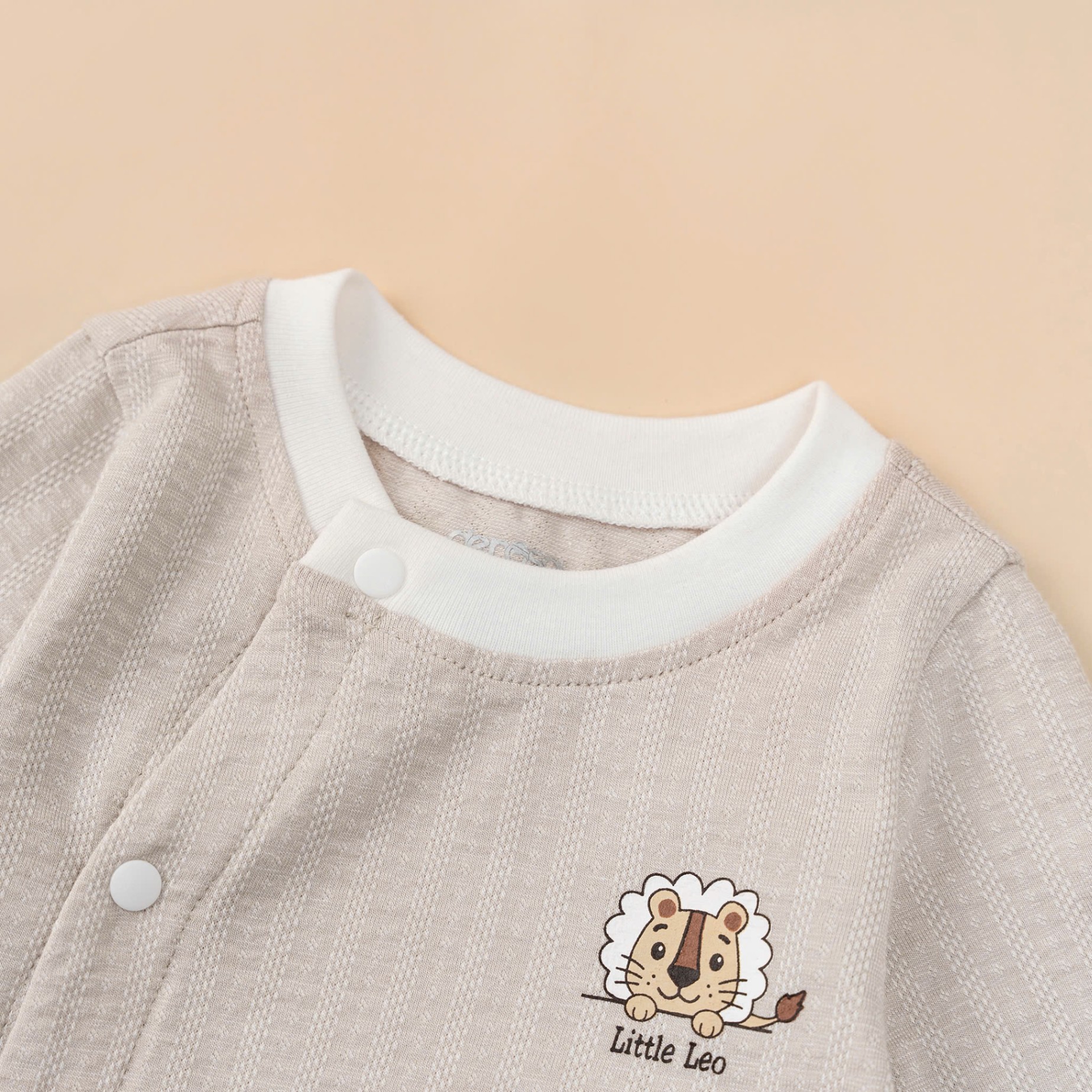 Body cài lệch dài tay BT (0-6M) Nâu