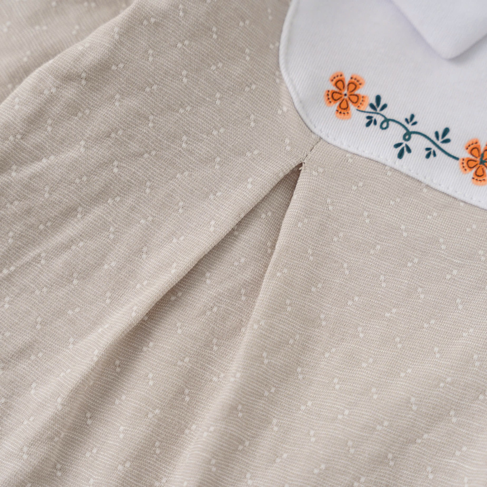 Bộ dài tay cổ sen BG (6-36M) Be