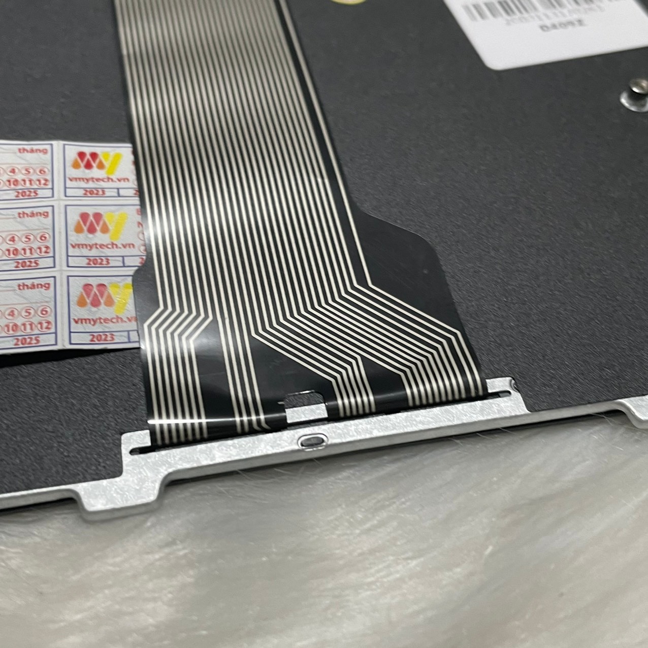 Bàn Phím Laptop Dell Inspiron Latitude 3440 E3440 Zin