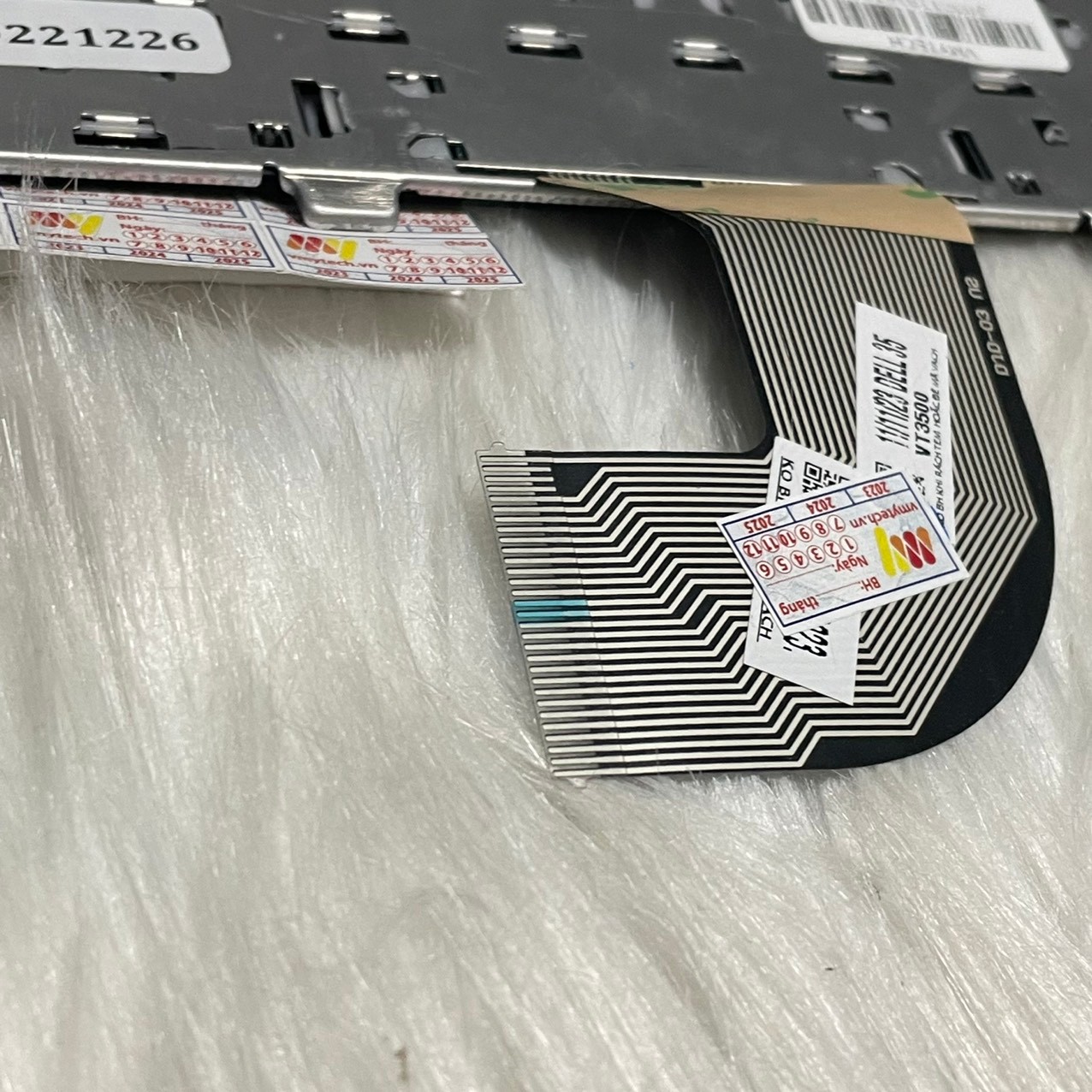 Bàn Phím Laptop Dell Vostro 3500 3400 3300 V3500 V3400 V3300