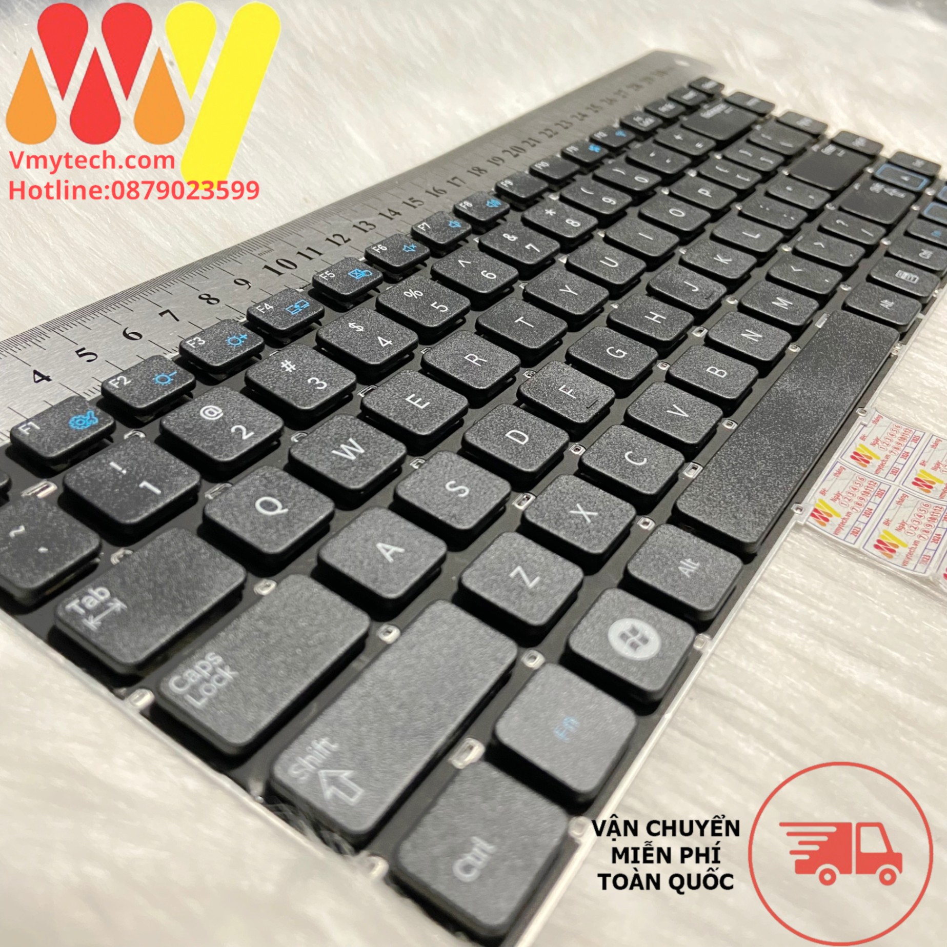 Bàn phím laptop Samsung 300E4 NP300 300V4A NP355 NP300e4
