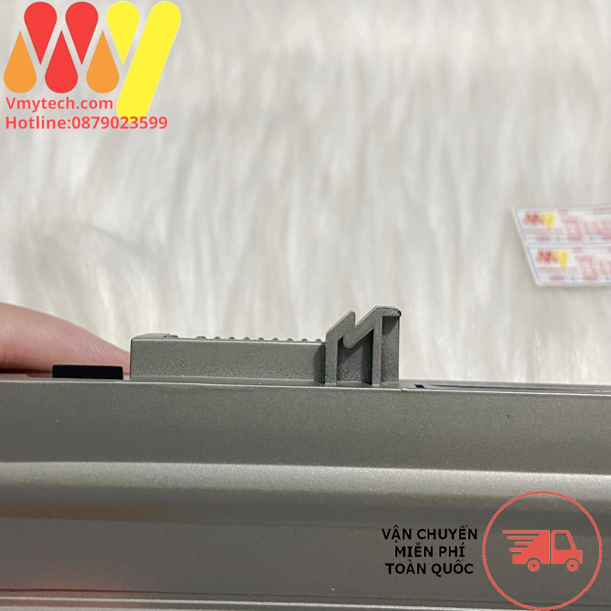 Pin laptop Dell Latitude E4300 E4310 E4320 E4400 FM332 FM338 HW905