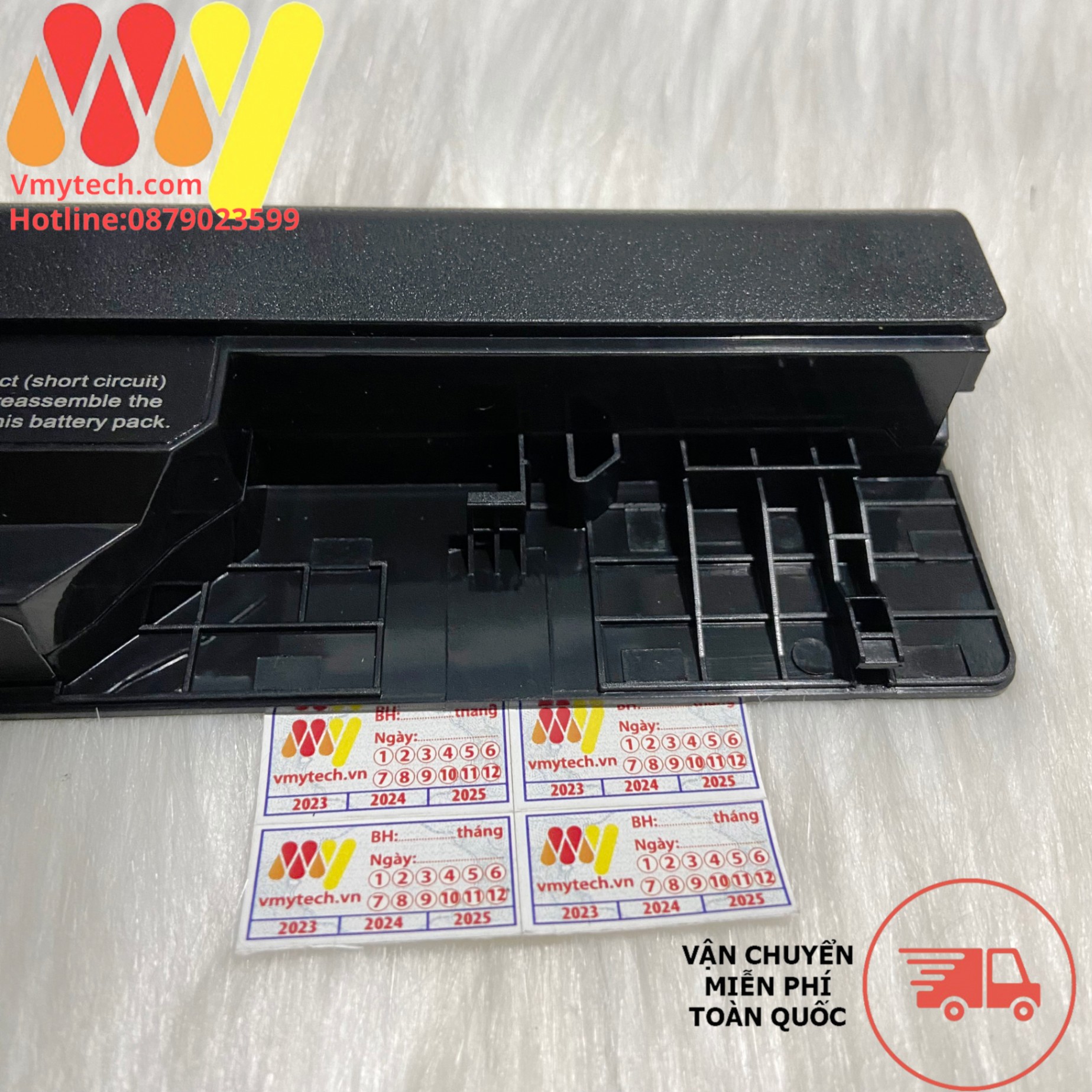 Pin Laptop Dell Inspiron 1464 1564 1764 1750