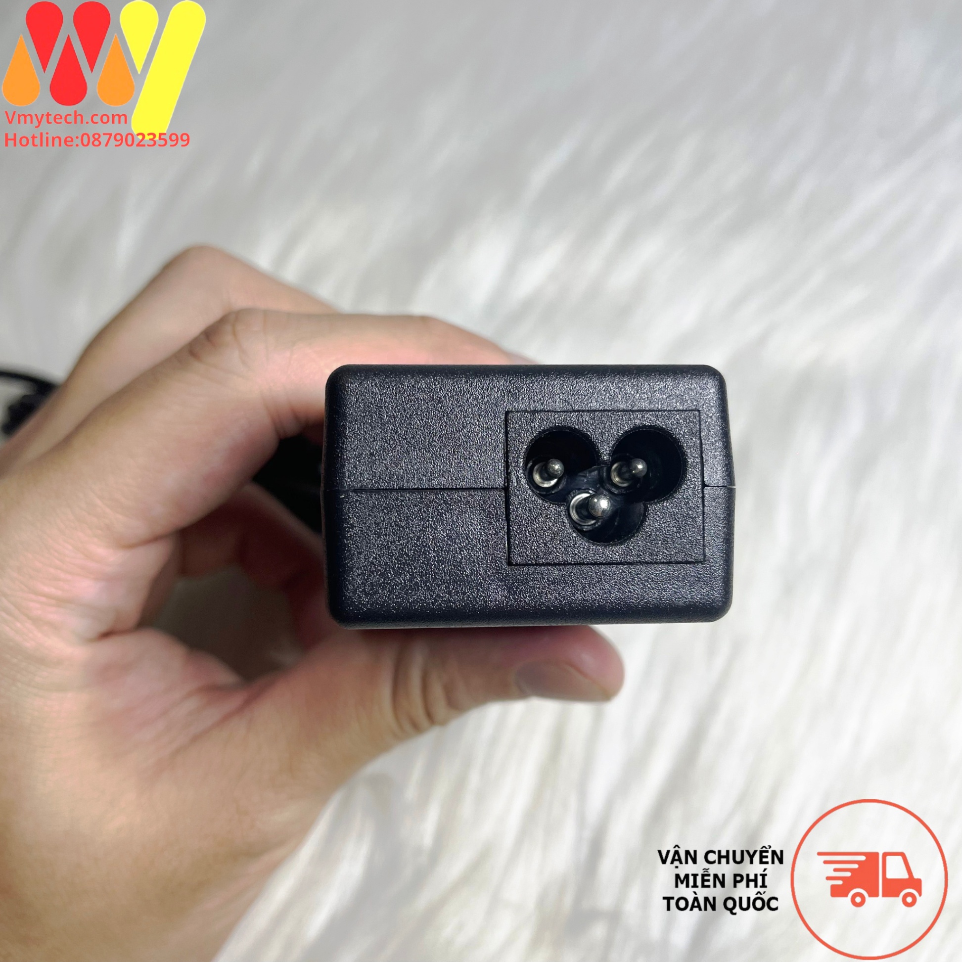 Sạc Asus chữ nhật chân nhỏ 19V - 2.37A CHÂN SẠC: 4.0*1.35MM