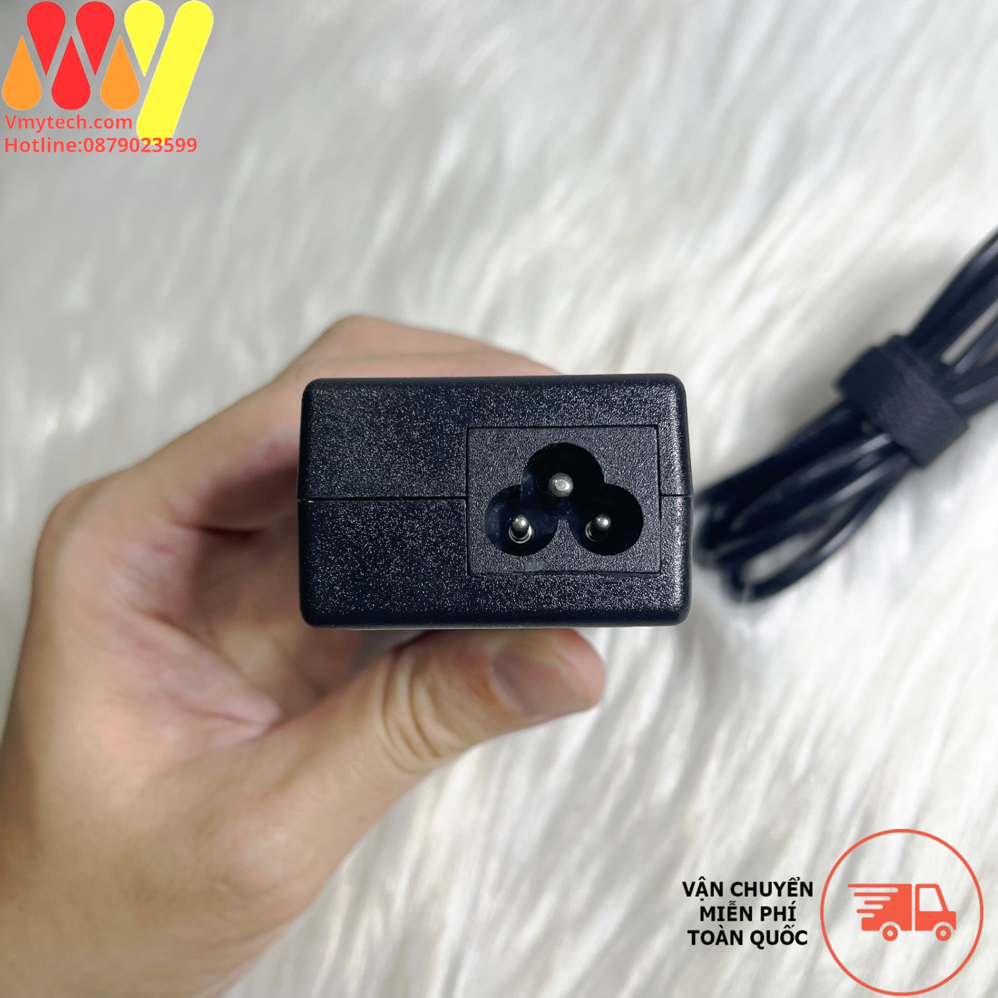 Adapter DELL 19.5v - 3.34A chân kim to Loại zin Chính Hãng