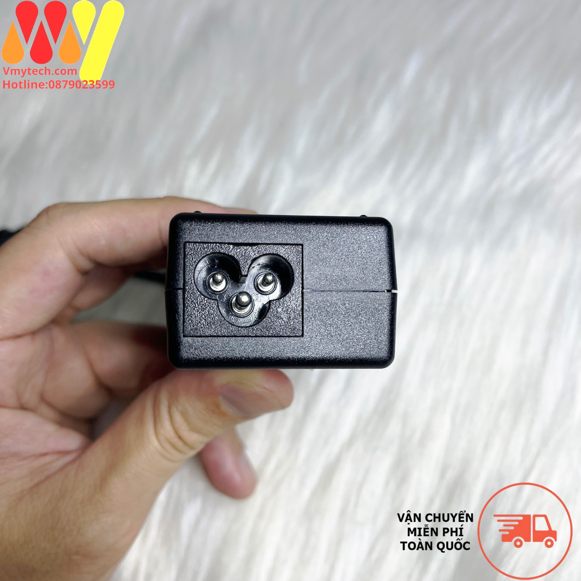 Thay Sạc Cho Latop Hp 19V - 3.33A chân kim xanh nhỏ zin