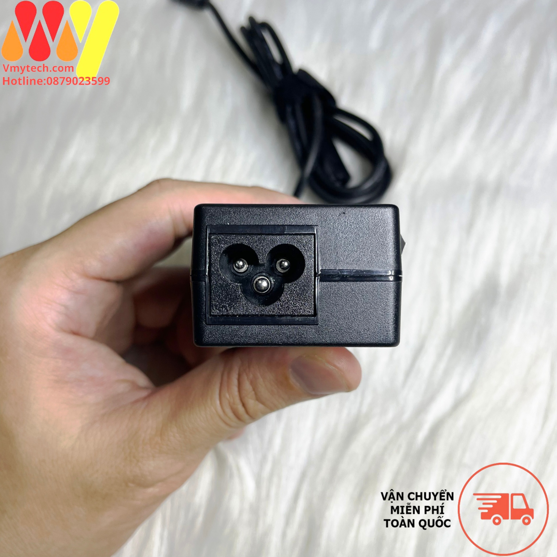 Hp 19V - 3.33A chân kim xanh nhỏ