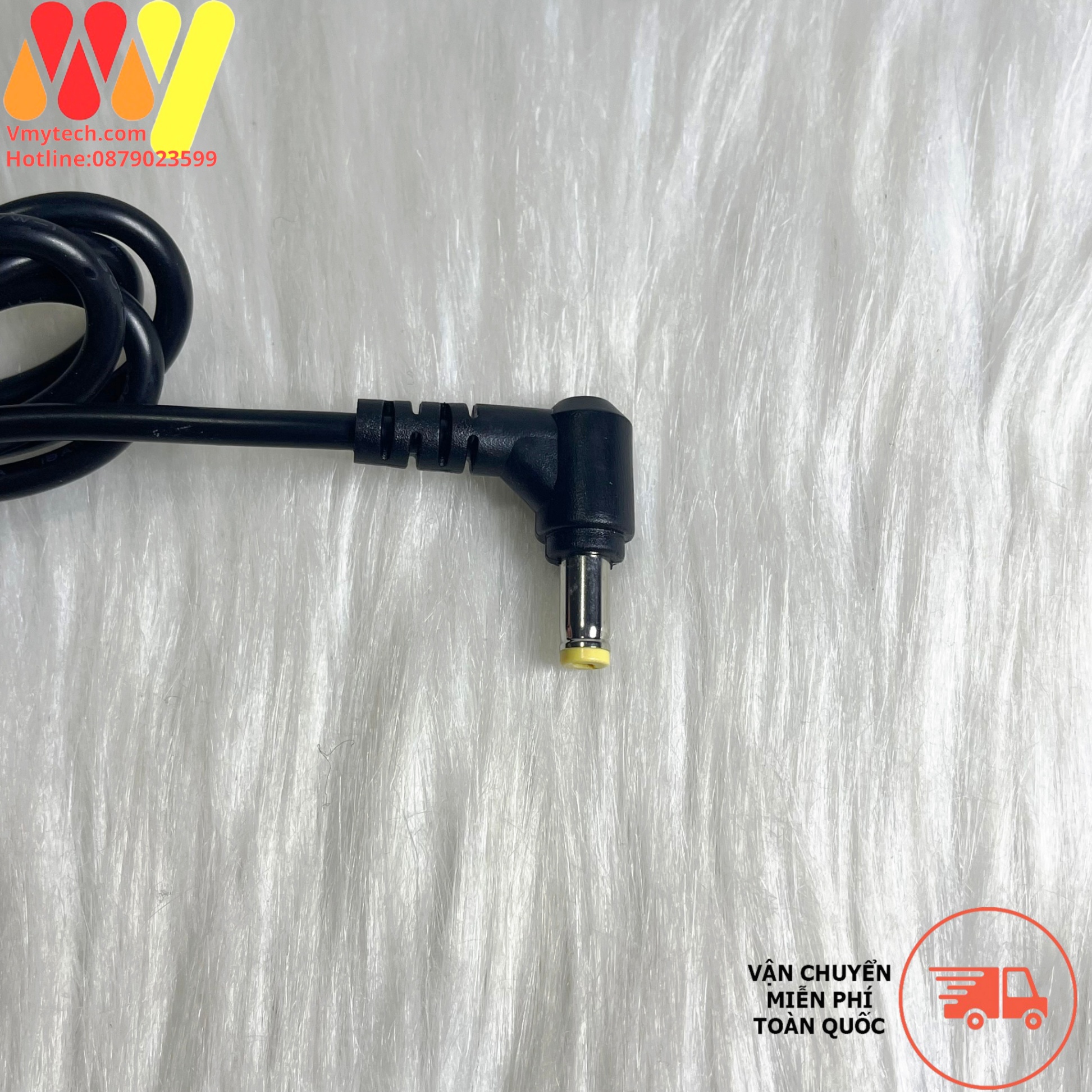 Acer 19V - 3.42A chân Thường: 5.5mm x 1.7mm OEM