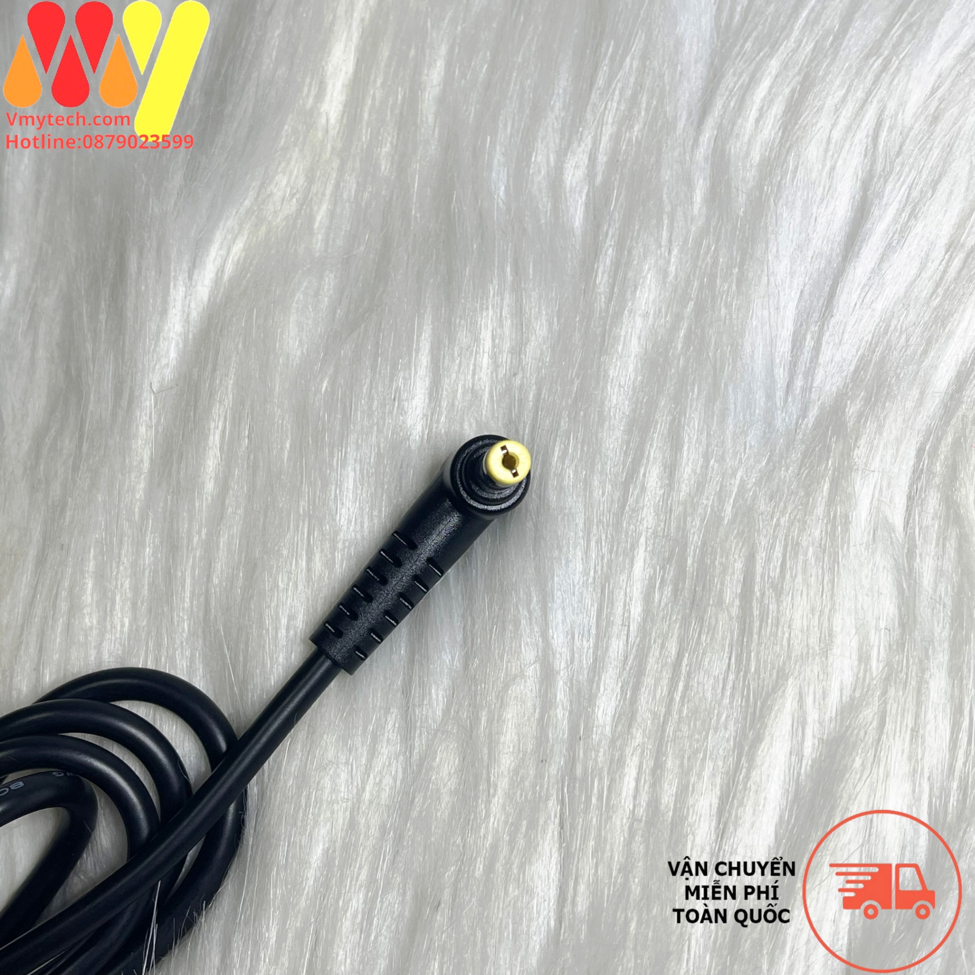 Sạc Laptop Acer 19V - 3.42A chân Thường: 5.5mm x 1.7mm ZIN