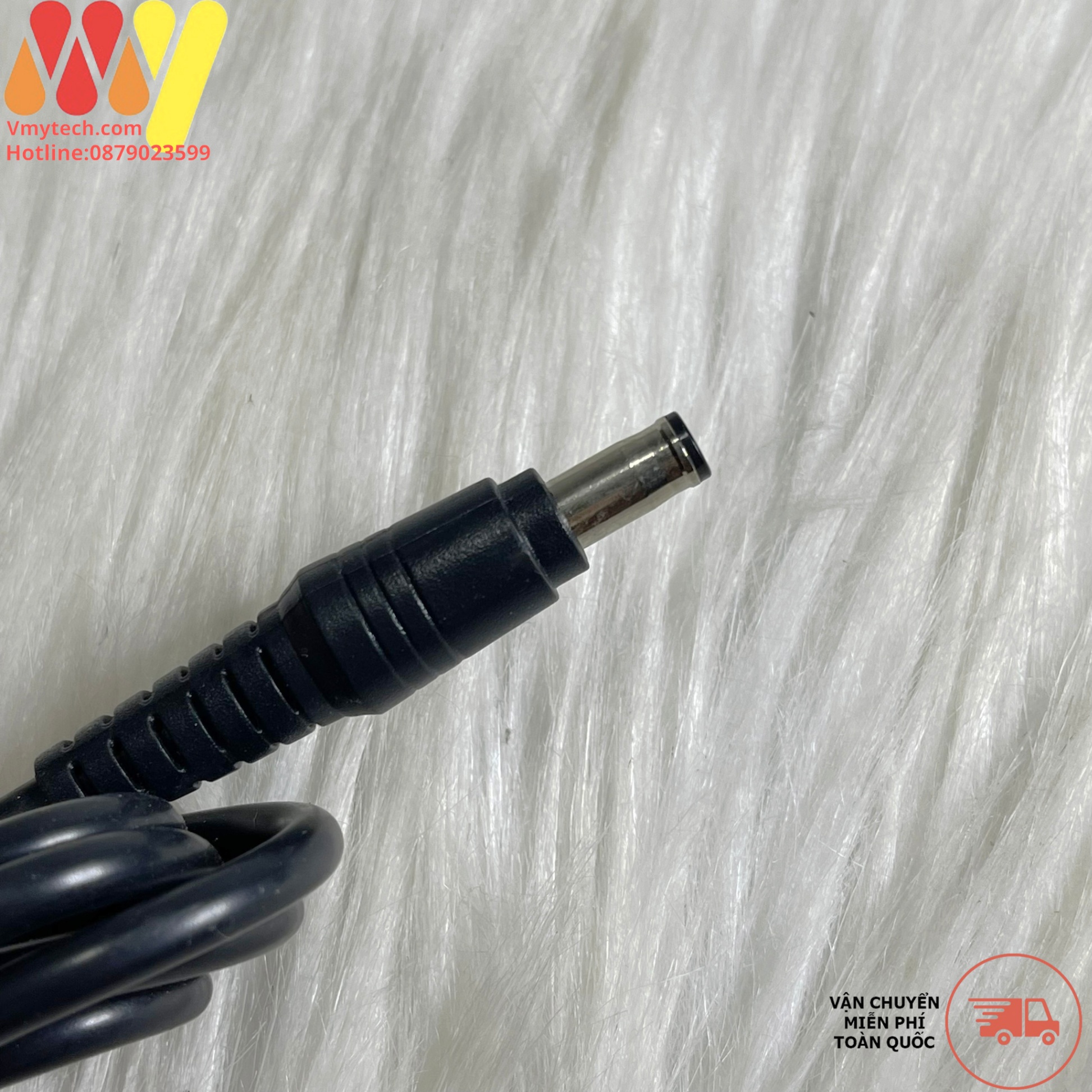 Samsung 19V - 4.7A 90W Chân Thường ( 5.5*3.0mm) ZIN