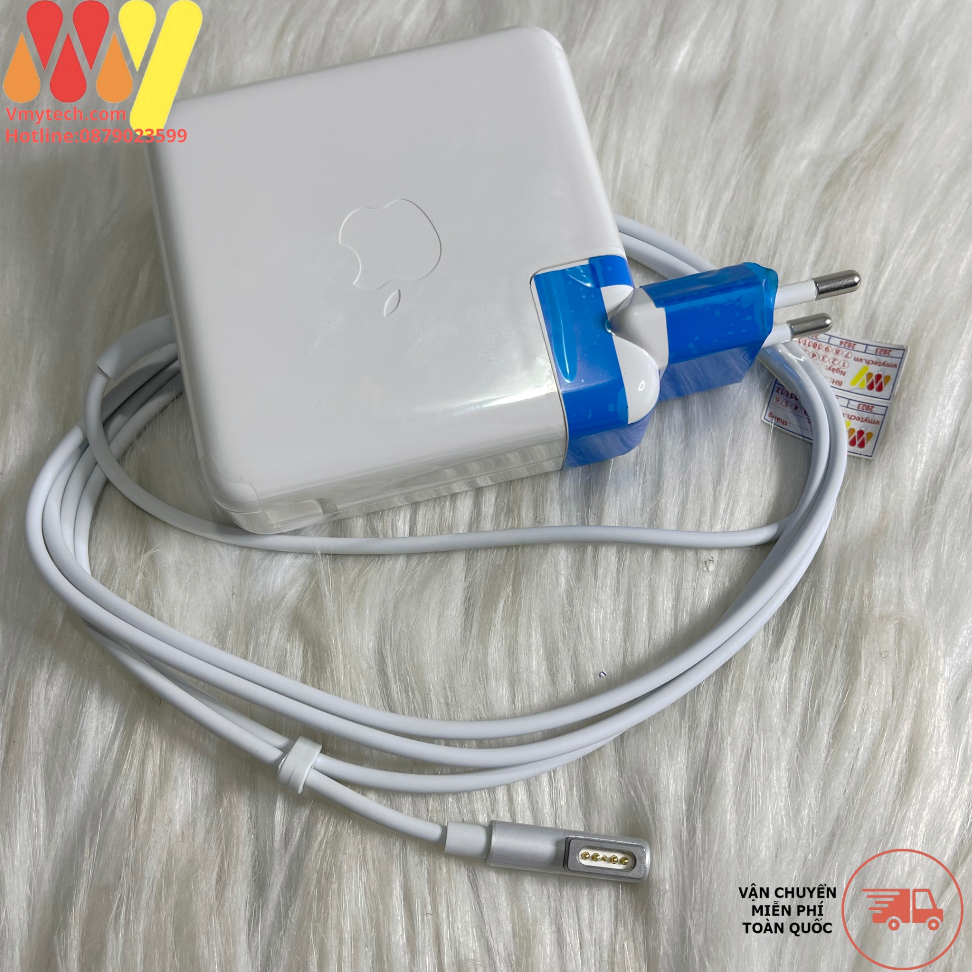 Apple Macbook Most Apple MagSafe MacBook PRO Laptops Most Apple MacBook Pro 13″ Laptops MacBook 13″ 1.83/2 GHz Core Duo MacBook 13″ 1.83/2.16 GHz Core 2 Duo