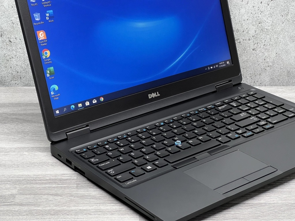 Dell Latitude 5580, E5580 Core i5, màn hình 15.6 FHD, Ram 8gb, ổ cứng SSD 256gb, cạc VGA , máy tính văn phòng 99%