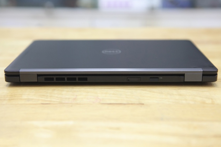 Dell Latitude 5280, E5280 mẫu zin lướt 99%, Core i5, Ram 4gb, ổ cứng SSD 120gb, màn 12.5inch HD, laptop văn phòng