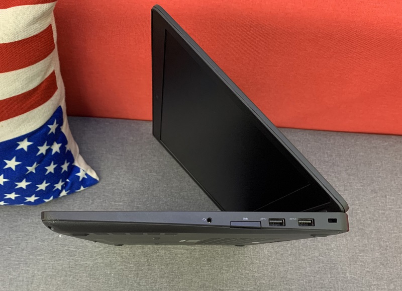 Dell Latitude 5580, E5580 Core i5, màn hình 15.6 FHD, Ram 8gb, ổ cứng SSD 256gb, cạc VGA , máy tính văn phòng 99%