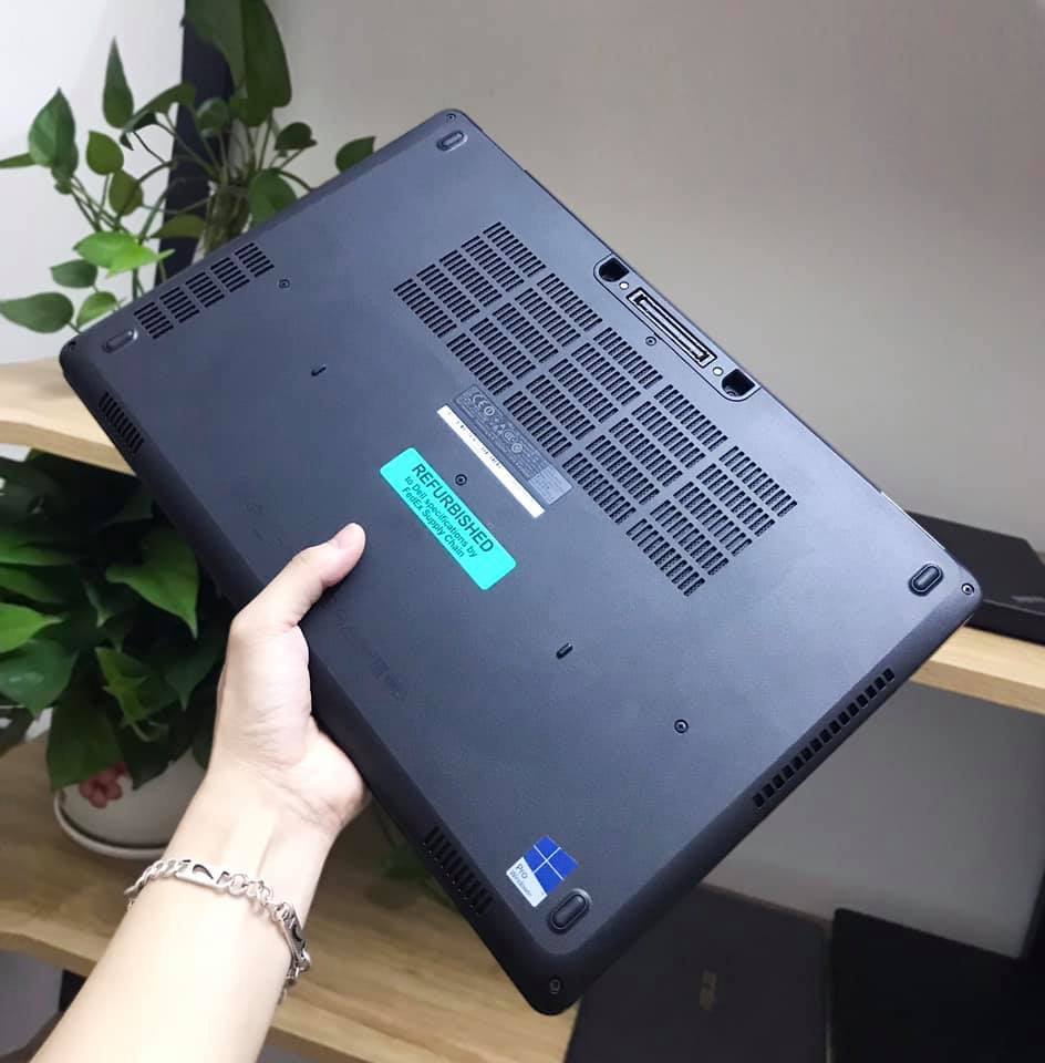 Laptop Dell 5570 màn hình cảm ứng 15.6 FullHD, Core i5, Ram 8gb, ổ cứng SSD 256gb, màn hình15INCH, CARD VGA rời, máy 99% cao cấp