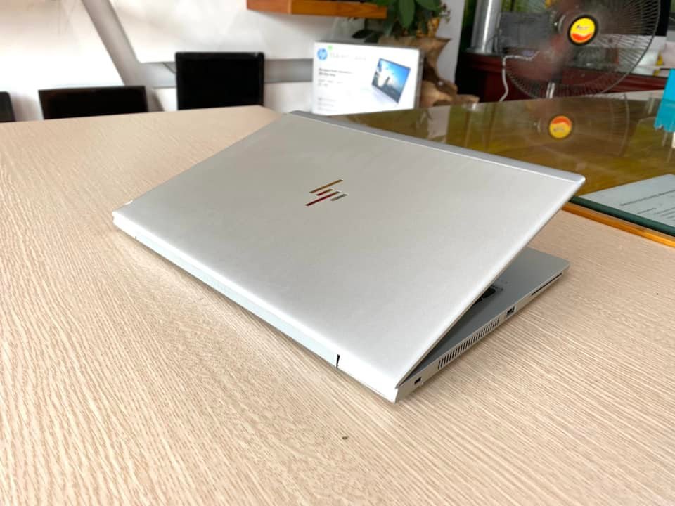 HP Elitebook 840 G5, HP 840 G4 giá rẻ, dùng văn phòng, Màn 14 FHD, Ram 8GB, core i7,ổ cứng SSD 256GB,lướt zin 99%
