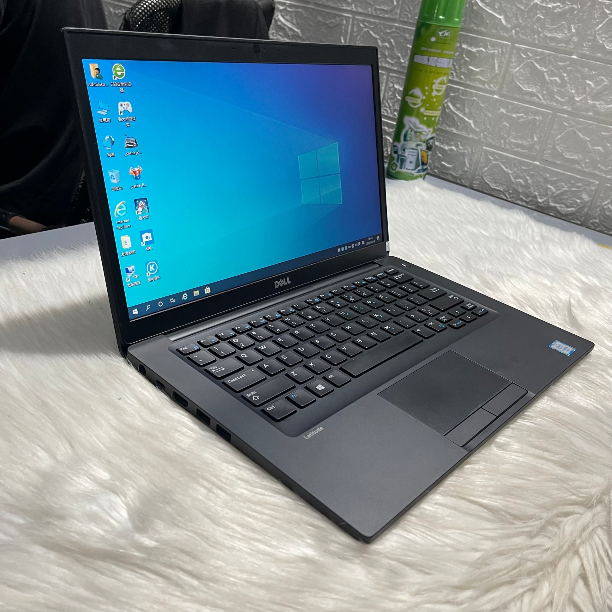 Laptop Dell 7480 giá tốt, zin 99%,màn hình 14 FullHD, Core i7, Core i5, Ram 8gb, ổ cứng SSD 256, máy tính xách tay giá rẻ cao cấp