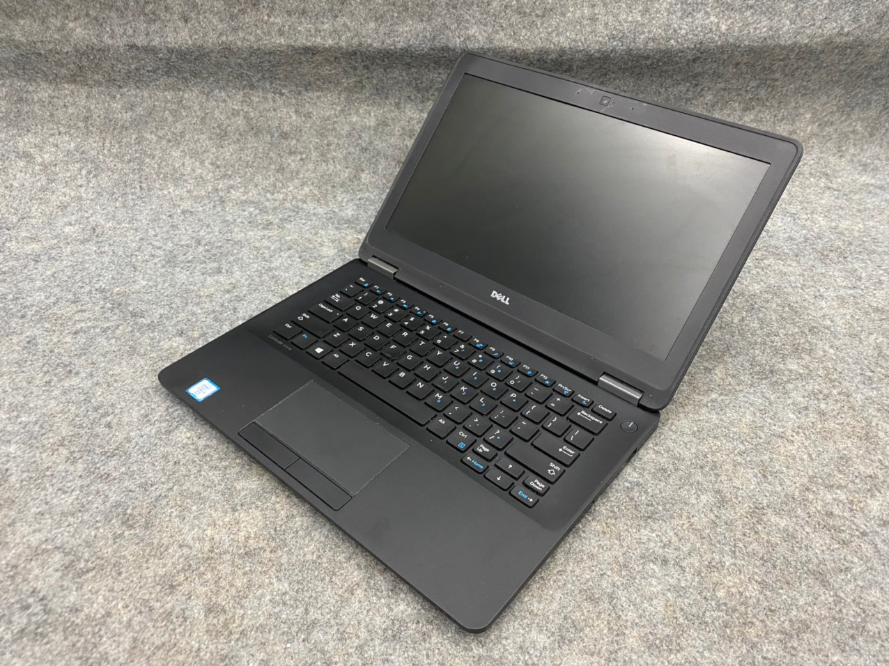 Dell 7270 màn hình 12.5 FullHD siêu mỏng nhẹ, Core i7, Ram 8gb, ổ cứng SSD 256gb, máy tính xách tay zin lướt 99%