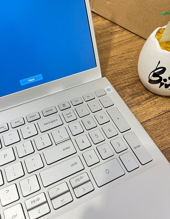 Dell Vostro 5502, V5502 bản cao cấp, cấu hình cao, Core i5, Ram 16gb, ổ cứng SSD 512, màn 15.6 FHD, new Fullbox