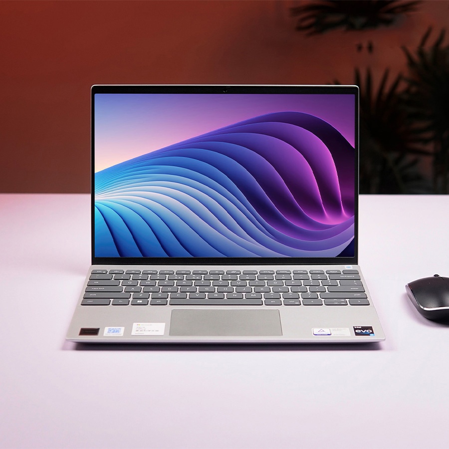 Dell Inspiron 5330 màn hình sắc nét 13.3inch 2.5K, Core i5, Ram 16gb, ổ cứng SSD 512gb, máy fullbox 100% cao cấp