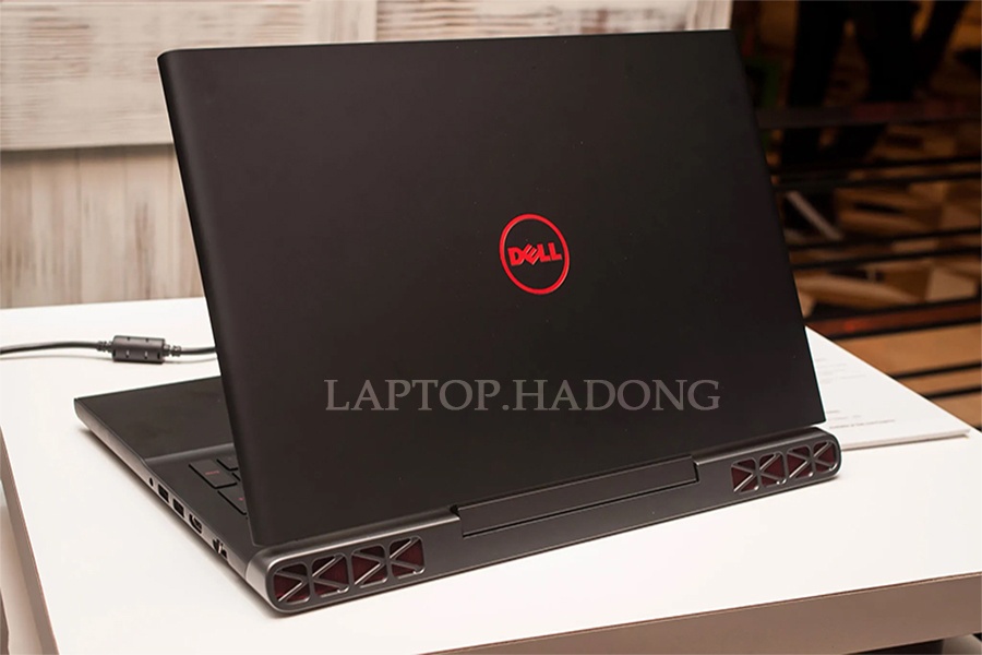 Gaming Dell inspiron 7567 cấu hình cực mạnh, Core i5, Ram 8gb, ổ cứng SSD 128gb 500gb,VGA 1050TI, 1050, màn 15.6 FullHD