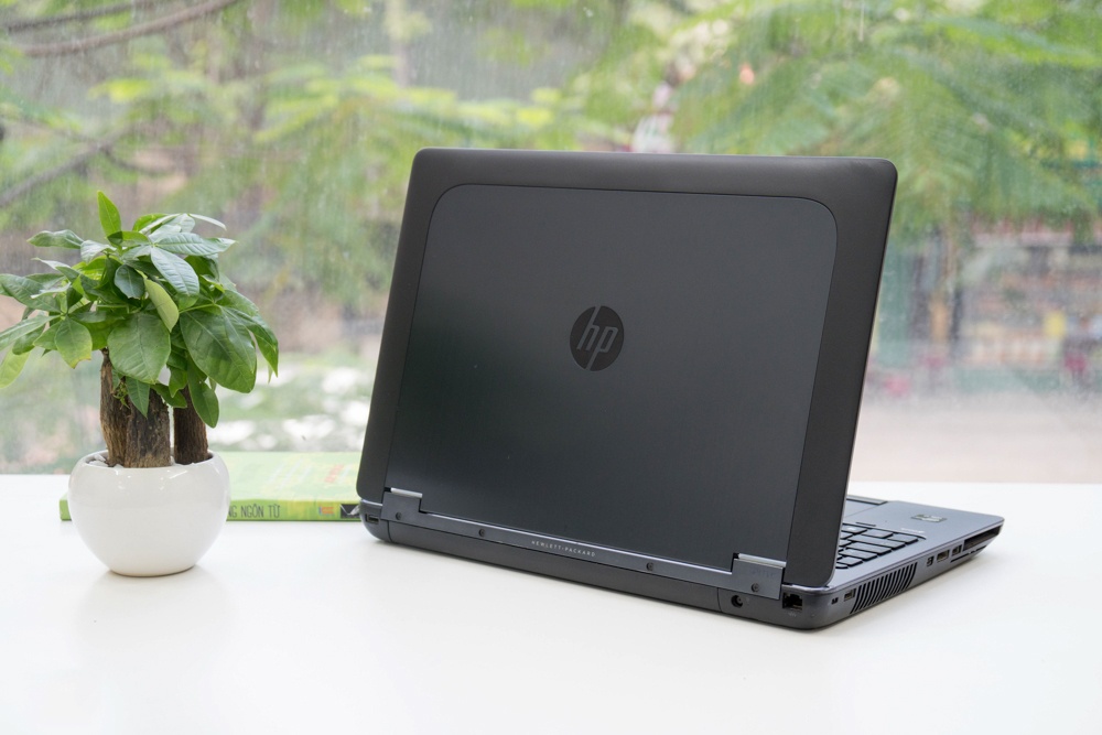 HP Zbook 15 G1 cấu hình mạnh, Core 7, Ram 8gb, ổ cứng SSD 256, VGA K2100, màn 15.6 FHD, laptop văn phòng lướt 99%