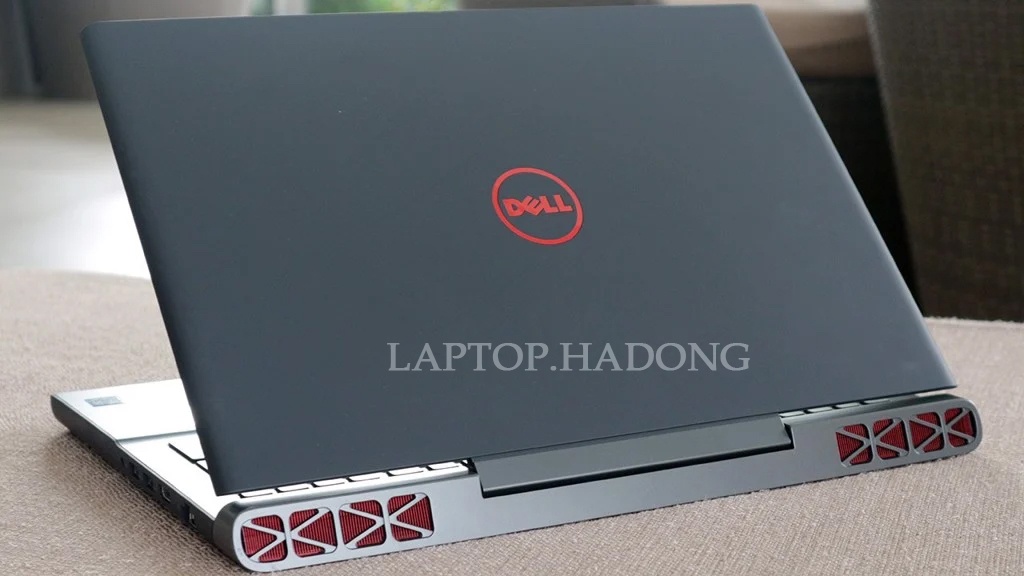Gaming Dell inspiron 7567 cấu hình cực mạnh, Core i5, Ram 8gb, ổ cứng SSD 128gb 500gb,VGA 1050TI, 1050, màn 15.6 FullHD
