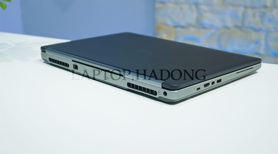 Precision 7520 máy trạm cấu hình cao, Core i7, Ram 8gb, ổ cứng SSD 256gb, cạc VGA M1200M, màn 15.6 FHD/IPS